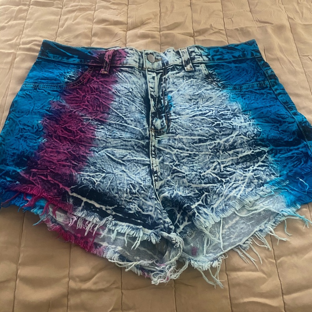 FashionNova Color Jean Shorts